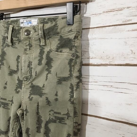 Free People Long & Lean High Waist Denim Camo Leggings - 25 - Picture 7 of 12